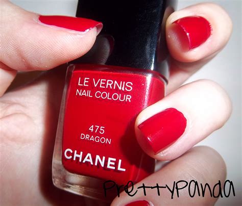 Chanel Dragon: Nail Polish Swatches and Review